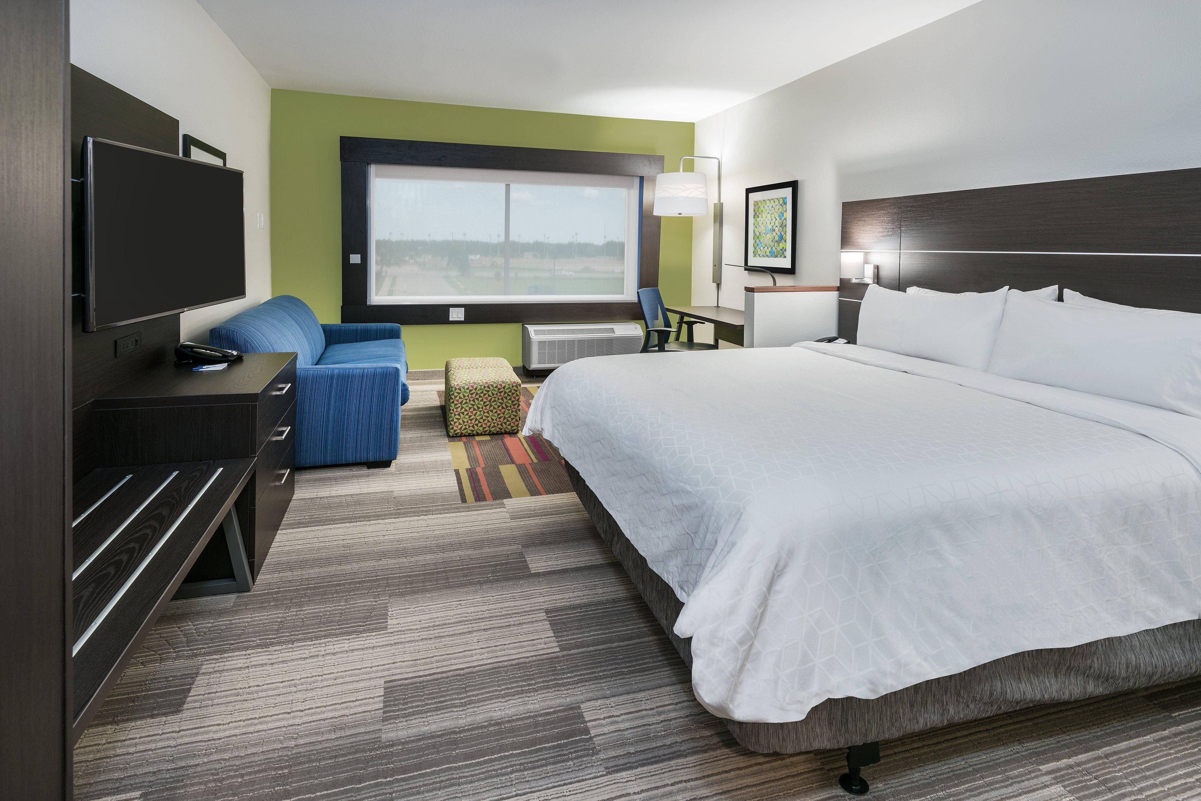 Holiday Inn Express & Suites Bryan - College Station By Ihg Exterior photo