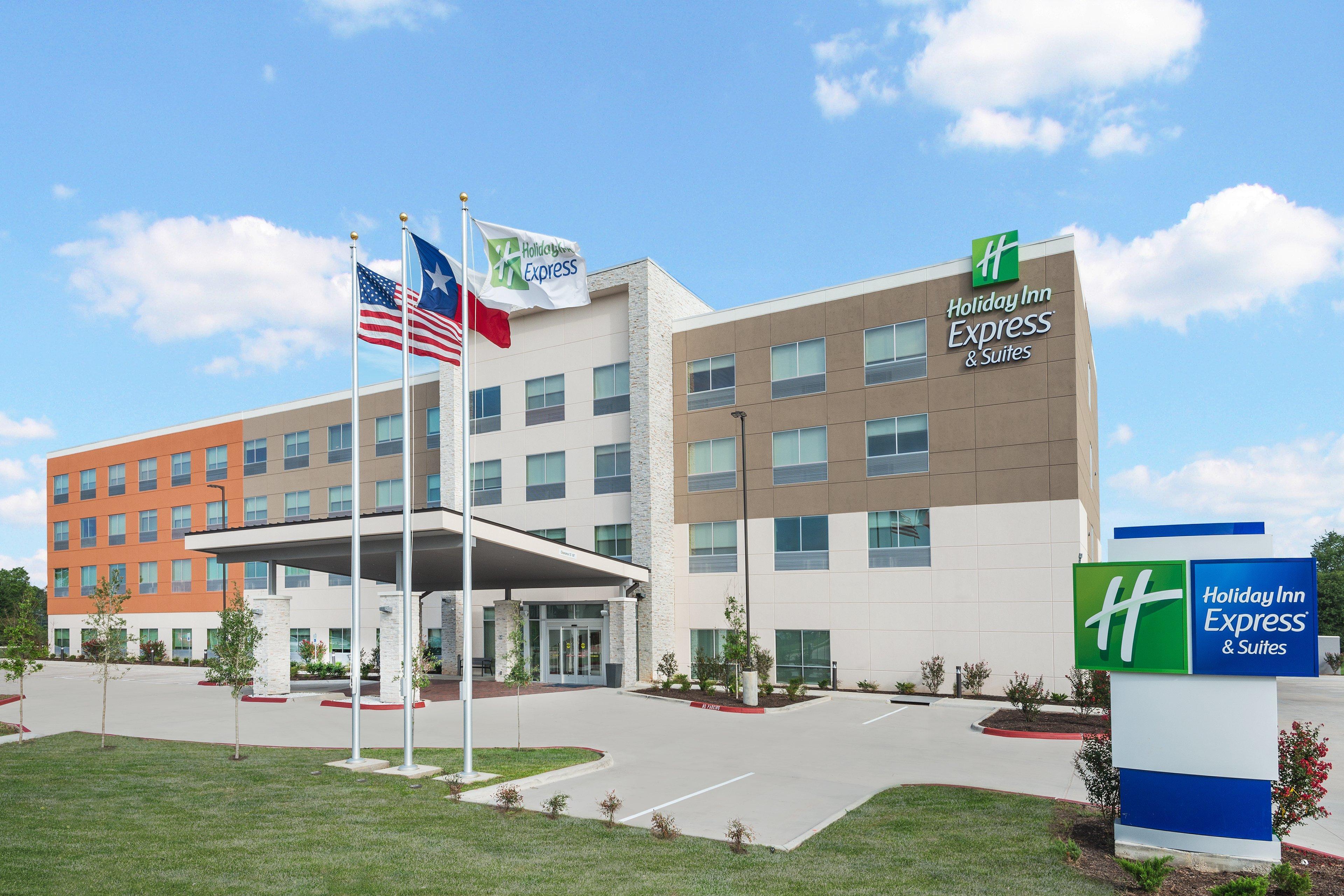 Holiday Inn Express & Suites Bryan - College Station By Ihg Exterior photo
